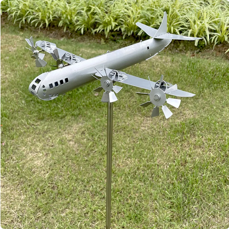 Windspiel "Flugzeug 3D Langstreckenbomber" (30 x 30 x 8 cm)